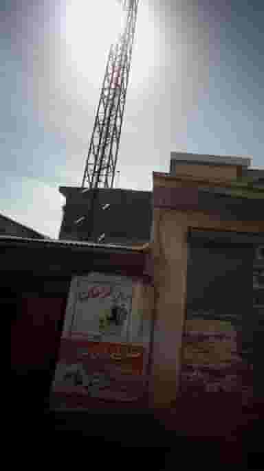 خیاطی طراحان در کشتارگاه لاهیجان