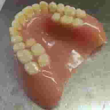 دندانسازی علی عظیمی (صدف) در محلاتی محلات