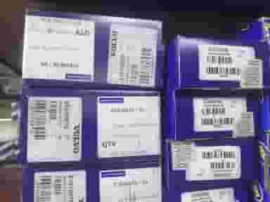 وحید ولوو پخش قطعات اصلی ولوو در قدس کازرون