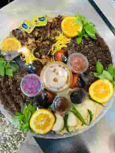 رستوران و بیرون بر شیرازی در فرهنگ شهر کازرون