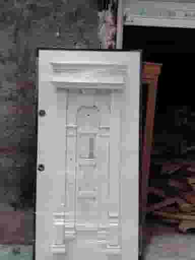 رنگکاری مبل استادکار در فرامرزیه فردیس