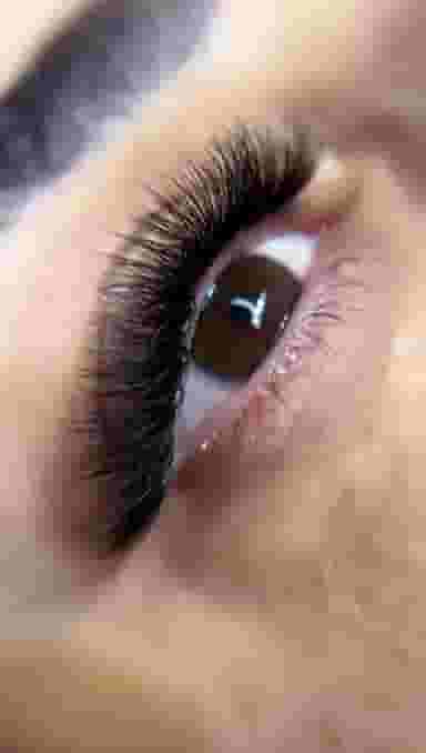 سالن زیبایی و آرایشگاه زنانه شراره زرنوش