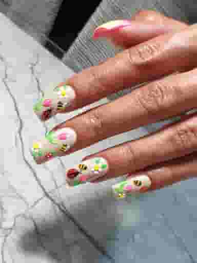 ناخن کاری تانیا