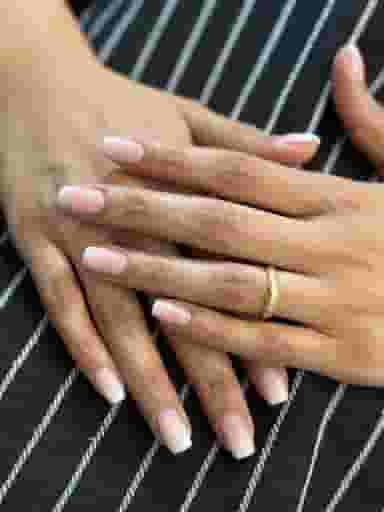 سالن زیبایی کاشت ناخن سارا