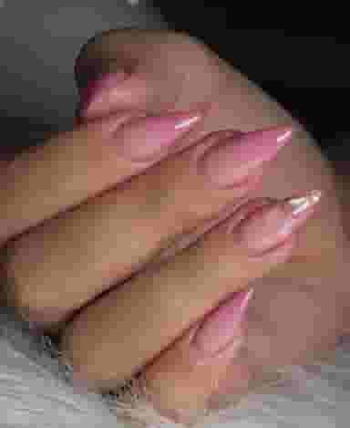 سالن تخصصی ناخن و مژه مهتاب