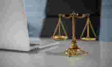 وکیل پایه یک دادگستری بیتا امیری