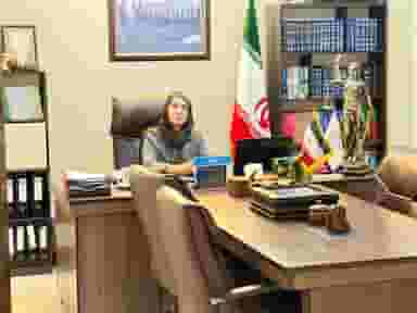 وکیل پایه یک دادگستری سمیه حسینی دخت