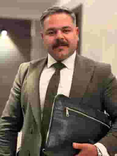 وکیل دادگستری داود ظریف