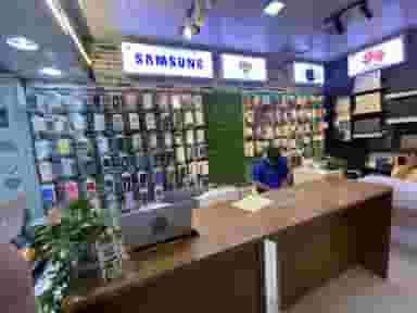 موبایل آیفون چی کوی معلم بجنورد