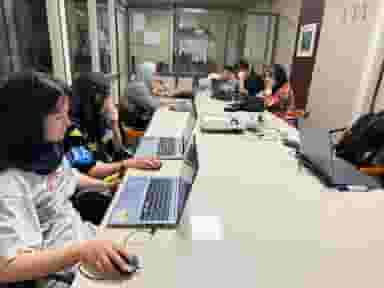 آموزشگاه کامپیوتر و نقاشی مهدوی نژاد