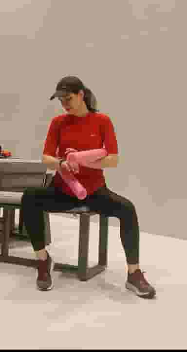 آکوافیتنس بدنسازی در آب و آموزش شنا