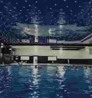 استخر مروارید شهرک وایین شهریار