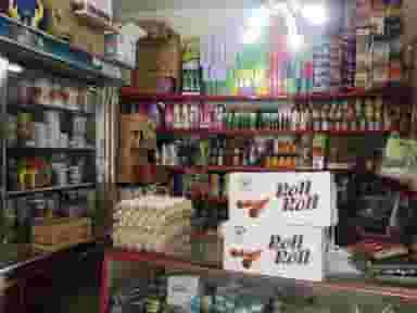 سوپرمارکت عباس آقا در شهر قدس