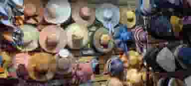 فروشگاه کلاه ست بازی در آزادی قدس