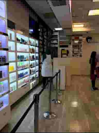 داروخانه شبانه روزی دکتر آزاده سالم