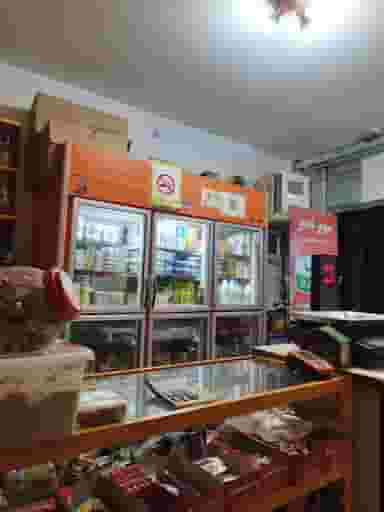 سوپرمارکت غدیر در فیروزآباد کرمان