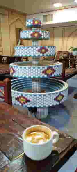 کافه کلبه در چمران کرمان