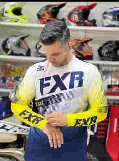 کراس مارکت آزاد در فرجه سنندج