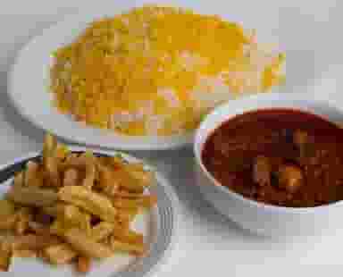 رستوران لقمه پیچ در پونک قزوین