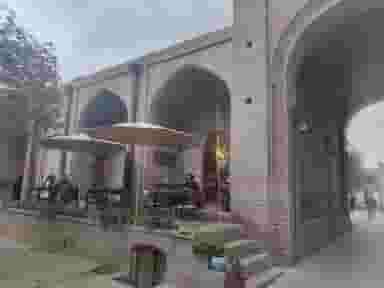 کافه گالری انسان در بازار قزوین قزوین