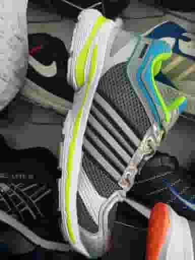 کفش حبیبی در آیت الله بهشتی همدان