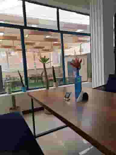 کافه کازابلانکا در قطارچیان سنندج