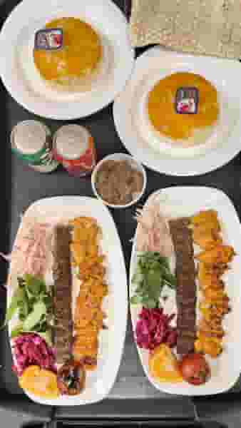 کافه رستوران سنتی شهر کباب در پیرنجم الدین سمنان