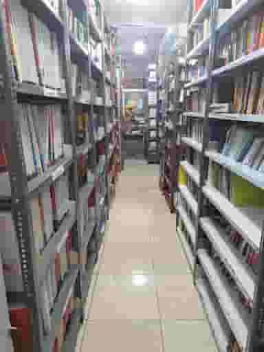 کتاب گستر افلاک در بهداری خرم‌آباد
