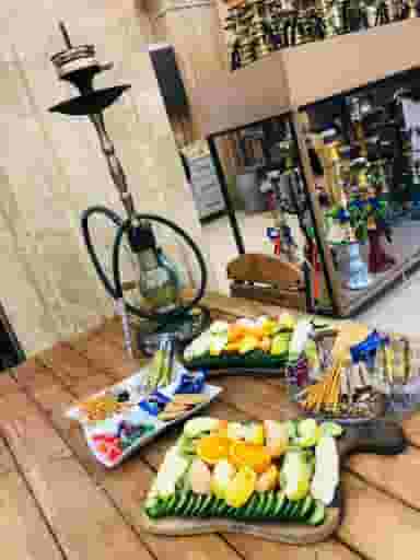 کافه دوستان در حصار داغ باغی ارومیه