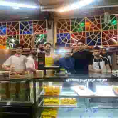 کلوچه و کوکی میلاد تفضلی در شهر فومن