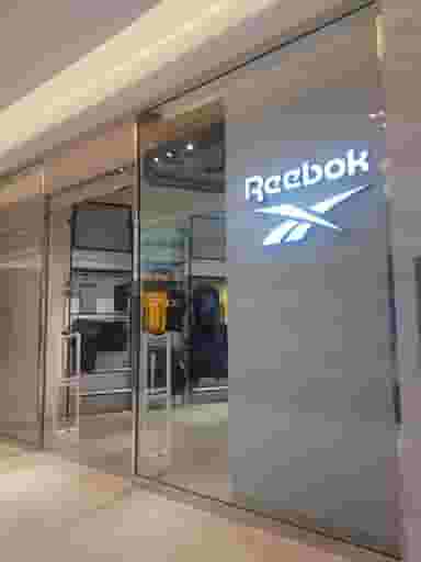 Reebok (ریباک) شهرک پردیس جزیره کیش