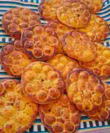 نان بربری خالقی در دروازه رشت زنجان