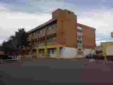 هنرستان شهید مطهری شهرک وحیدیه زنجان