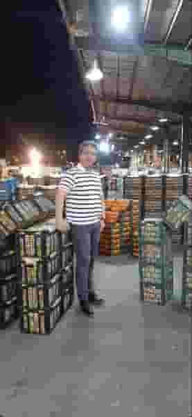 میدان میوه و تره بار زنجان در پارک ملت زنجان