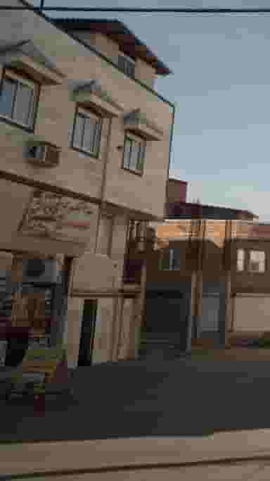 فست فود مهدی در امامزداه شاهزاده حسین ساری