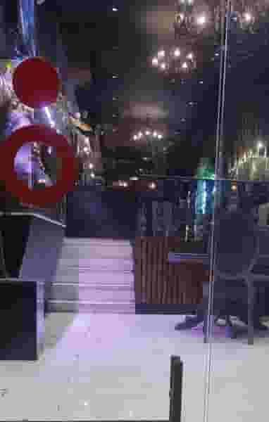 کافه رستوران آفریقا در باجک 2 قم