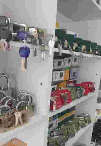 کلید سازی شبانه روزی برادران در آزاد گله ساری