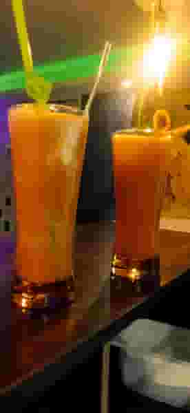 کافه رستوران کلبه در گذرنامه کرمانشاه