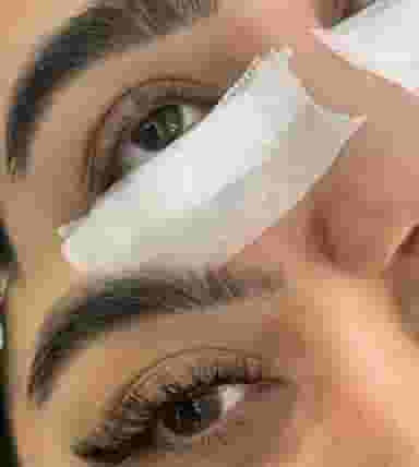 کاشت مژه "ما" در شهر قم