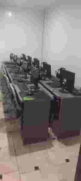 گیم نت کافه گیم مدرن در زنبیل آباد قم