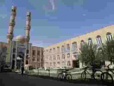 مدرسه علمیه طالبیه در بازار تبریز