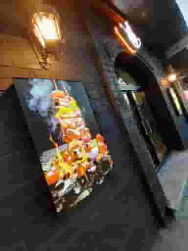 رستوران کاپیتان کباب در ولیعصر جنوبی تبریز