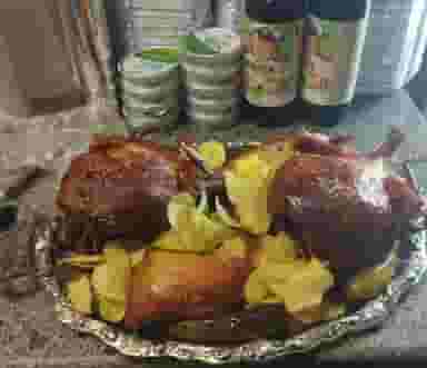 مرغ بریان امیر در لاله زار تبریز