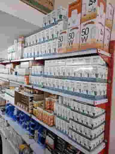 الکتریکی نور در شهر چهاردانگه