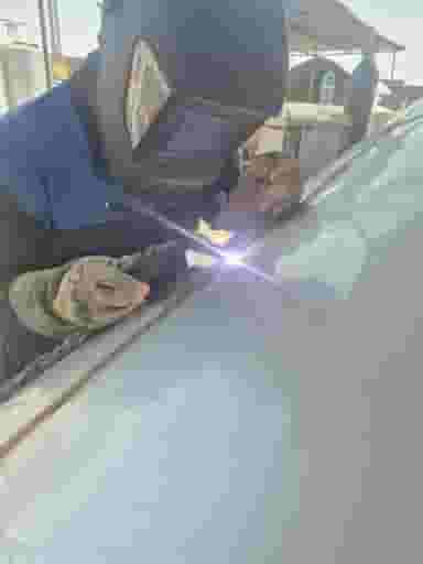 مخزن استیل حسن زاده در شهر چهاردانگه