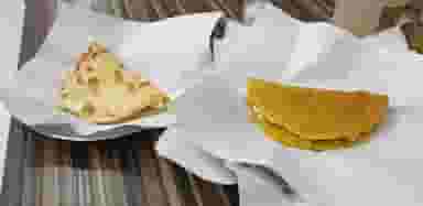 نان سنتی تمشی در آزادگان قشم