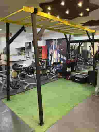 باشگاه بدنسازی انرژی پلاس در ولیعصر تبریز