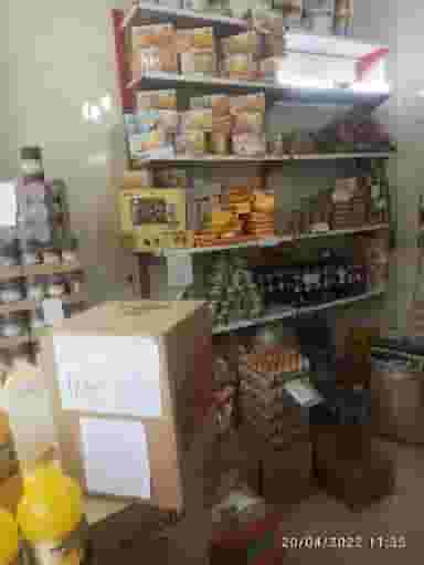 فروشگاه تنقلات حسین در ورجی باشی تبریز