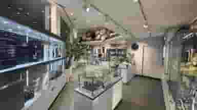 گالری ساعت دیبازر در ولیعصر تبریز