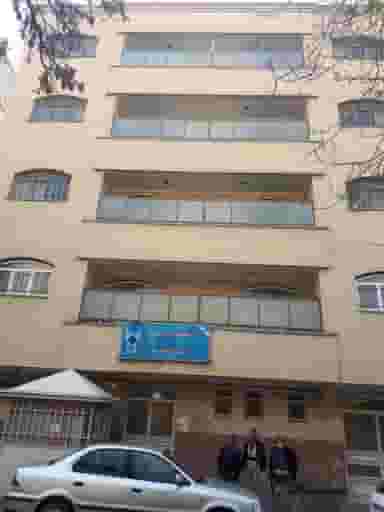 خوابگاه دانشجویی بهار در ولیعصر جنوبی تبریز